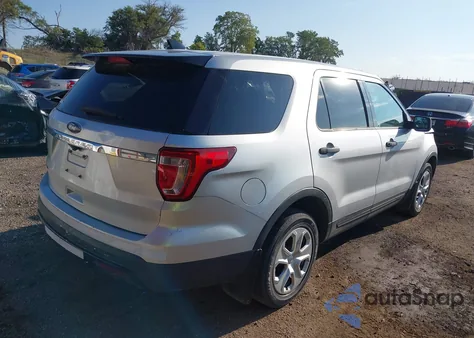 2016 Ford Police Interceptor z USA, uszkodzony, nr VIN 1FM5K8AR5GGB97062